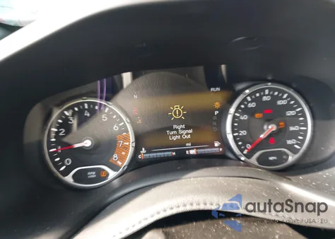 2022 Jeep Renegade Latitude 4X4 из США, поврежденный, VIN ZACNJDB14NPN79668